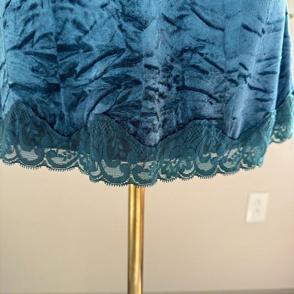 INC Crushed Velvet Teal Blue Lace Cami Slip Tank  M Y2K Lingeriecore Fall - Picture 5 of 8